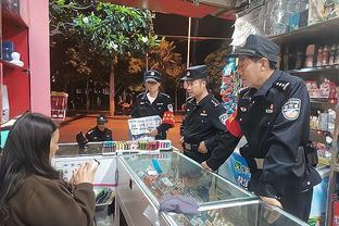 欧冠-巴萨1-1那不勒斯 伊尼戈失误那不勒斯1次射正即进球