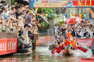 ?昨日灰熊活塞场外发生枪击案 多人在孟菲斯市中心追杀一人